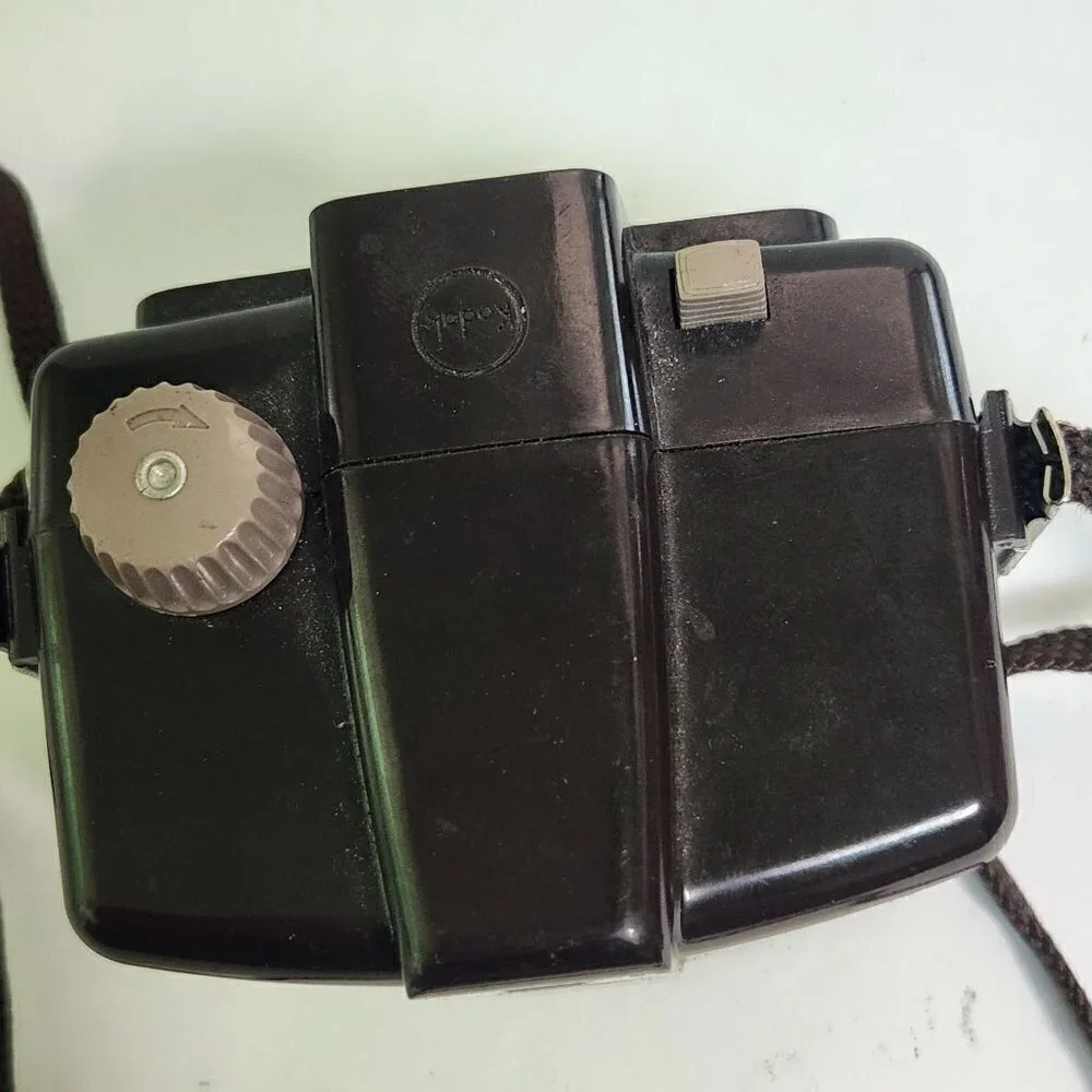 Eastman Kodak Vintage 60s Brownie Holiday Flash Camera
